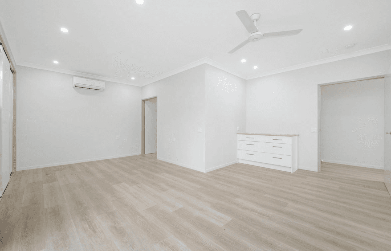 Bayswater House photo